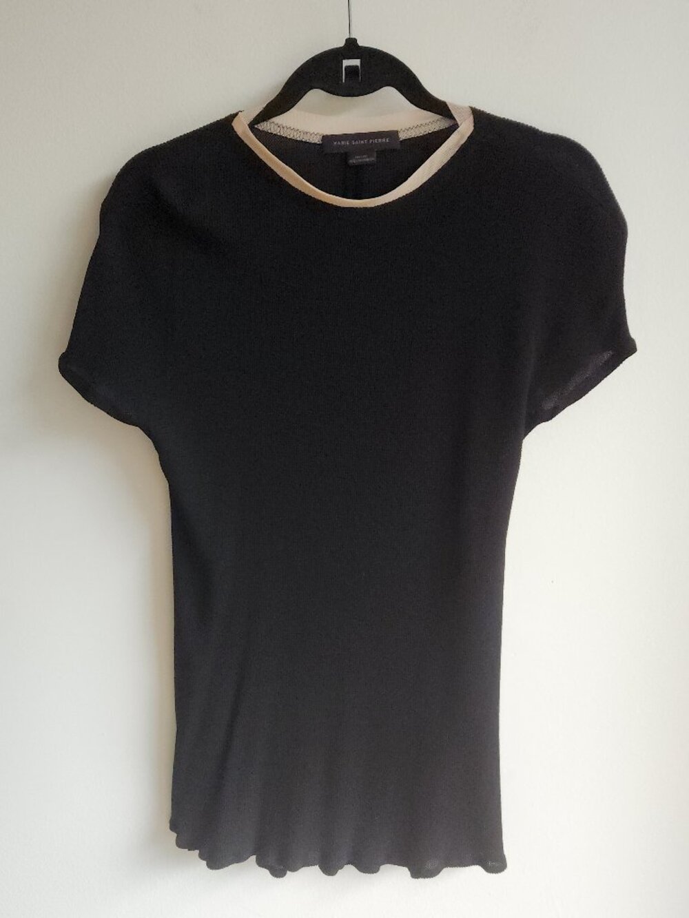 Marie Saint Pierre Black/Tan Textured Stretch Short Sleeve T-Shirt - Sz 2 🇨🇦